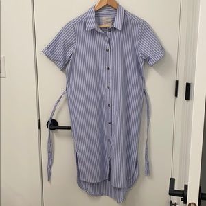 Minimum Brand: Blue and white striped dress